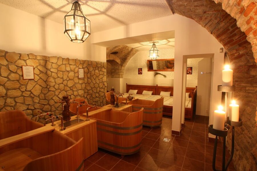 Prague: Bernard Beer Spa with Beer and Massage Option - Who will enjoy this most
