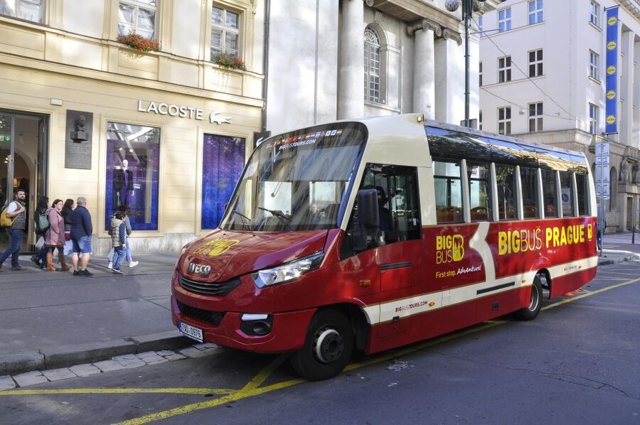 Prague: Big Bus Hop-on Hop-off, Castle Tour and River Cruise - How to plan one day without rushing
