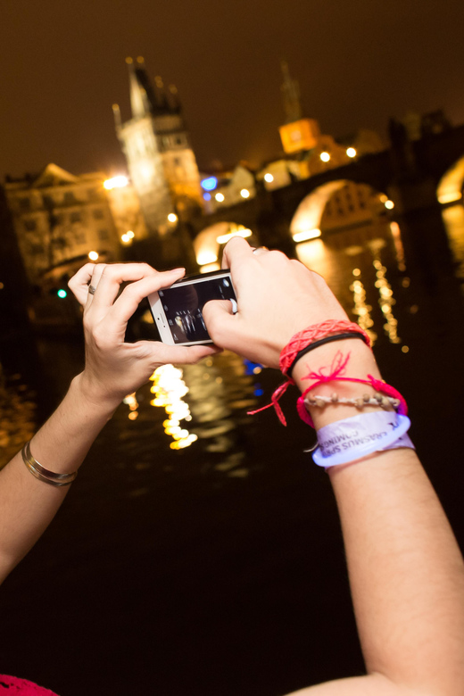Prague: Boat Party with Unlimited Drinks & After Party Entry - Charles Bridge from the Vltava