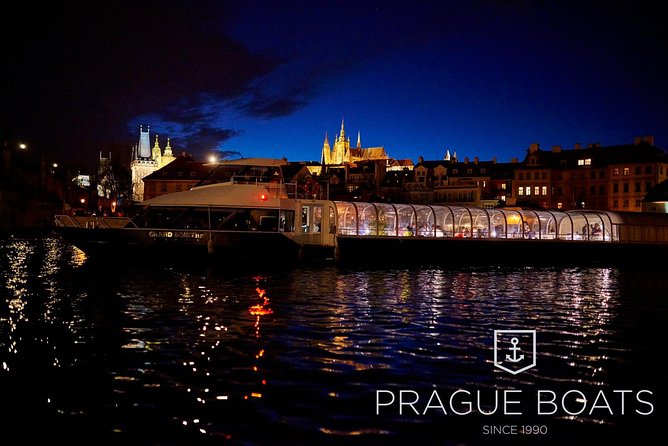 Prague Boats 3-hours Crystal Dinner Cruise - A 7:00 pm departure for Prague by night