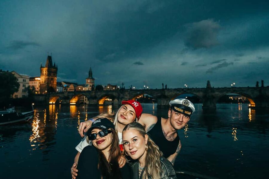 Prague: Booze Cruise with Open Bar and Duplex Entry - Is the $73 price good value?