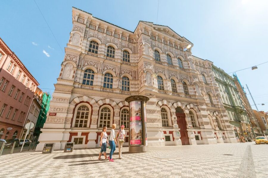 Prague: Brewery Tour with Unlimited Tastings - Timing and practical planning