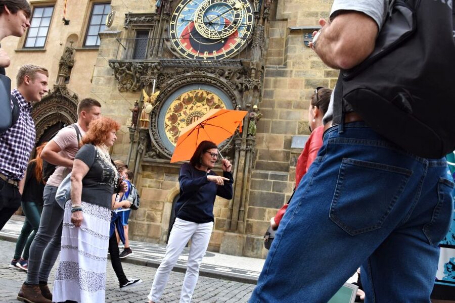Prague: Castle and Jewish Quarter Tour - Lesser Town and Malostranské Square