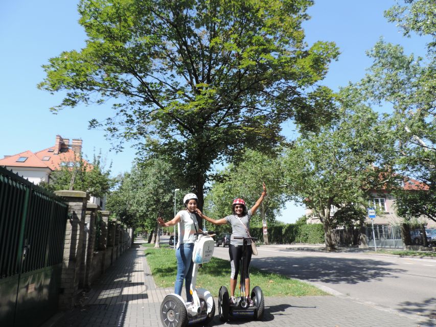 Prague: Castle and Monastery Segway Tour - Training first, then a ride you can control