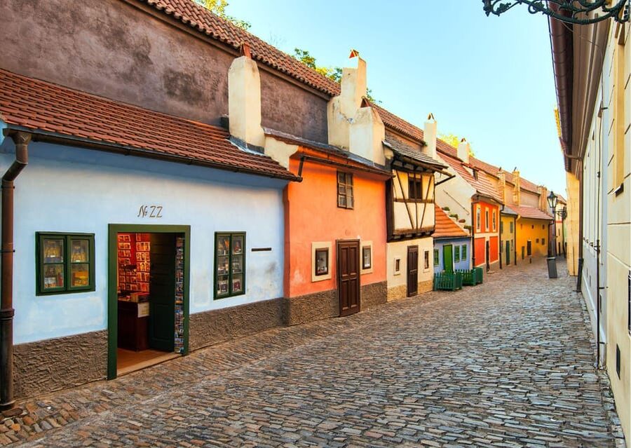 Prague: Castle Circuit Entry Tickets with Audio Guide - Key points before you book