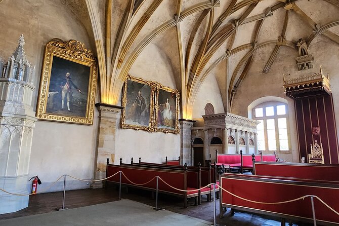 Prague Castle Private Walking Tour - Price, admission, and what to clarify
