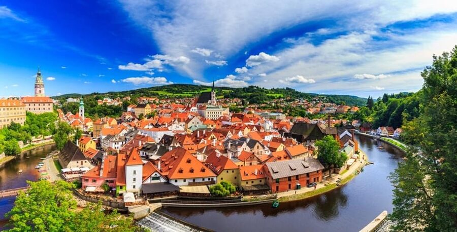 Prague: Cesky Krumlov Private Day Tour - Key points to know before booking