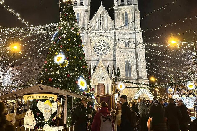 Prague Christmas Markets and Holiday Magic Walking Tour - Na Příkopě and the finish in Prague’s Old Town