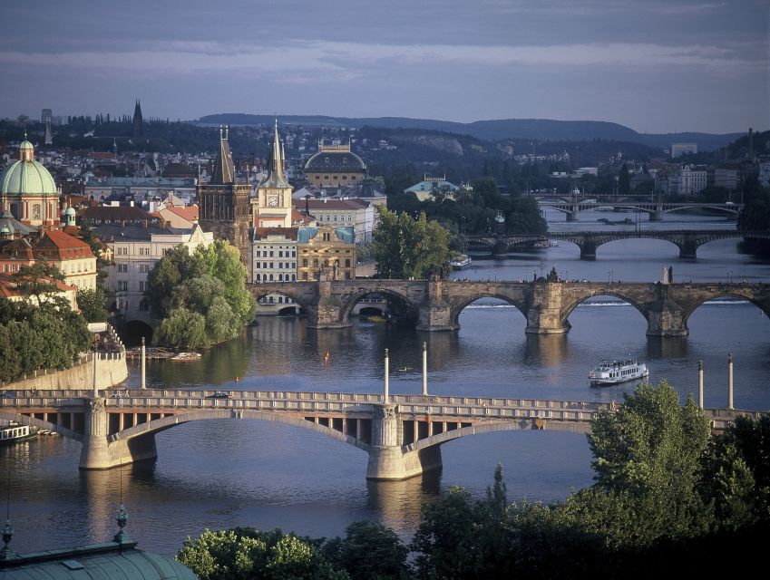 Prague City: 1-Hour Orientation Tour by Bus - Lesser Town: a Baroque change of mood