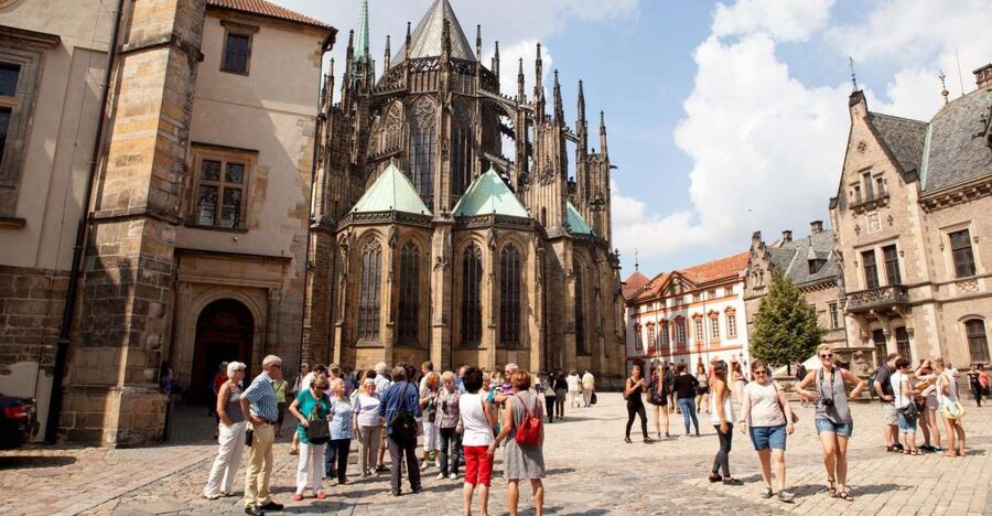 Prague City 3-Hour Tour with Changing of the Guard - Prague by minibus, from Wenceslas Square to the Dancing House