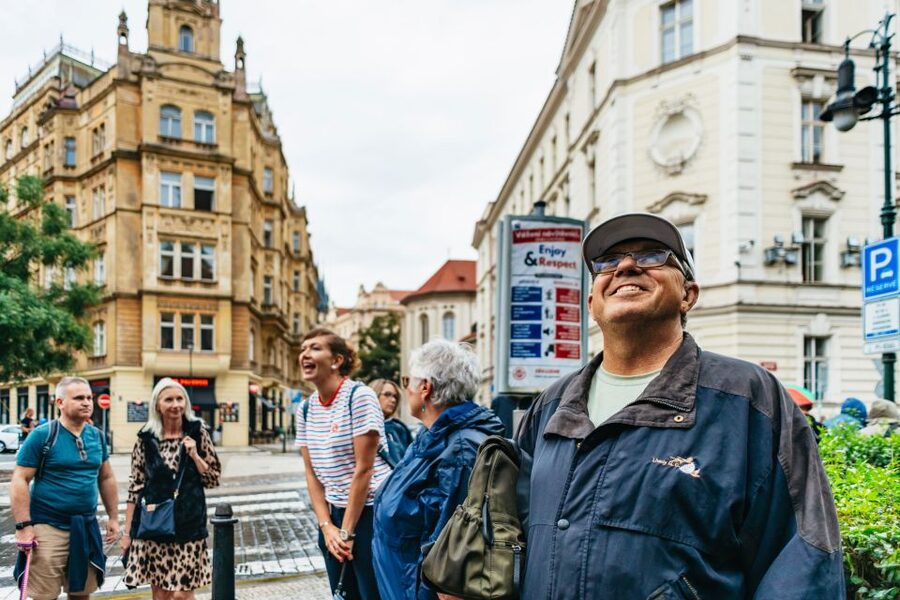 Prague: City Highlights By Bus, Boat, and on Foot - What this Prague tour really covers
