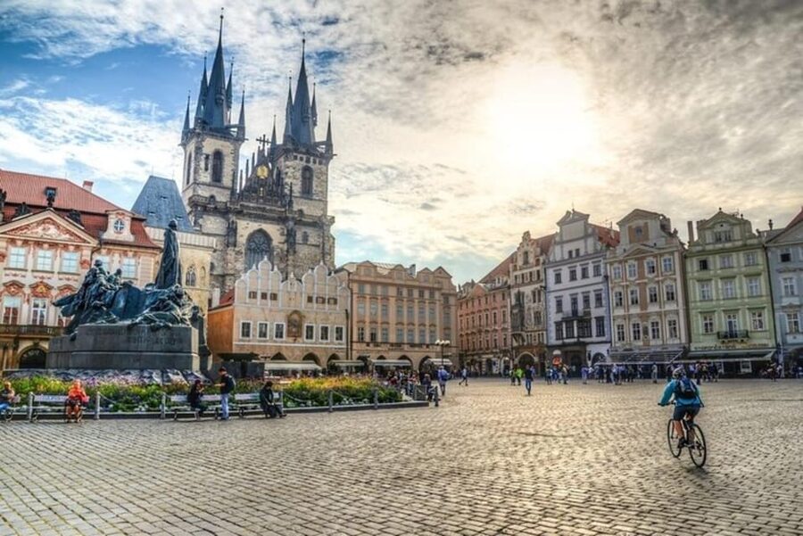 Prague: City Highlights Walking Tour - Charles Bridge and the Vltava views