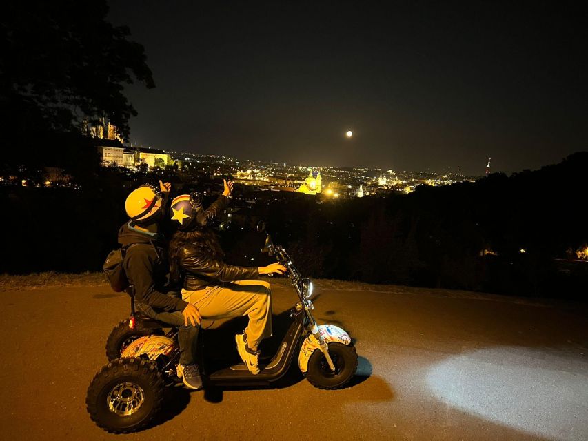 Prague City sightseeing in Night Trike Tour - Starting at Štěpánská 55