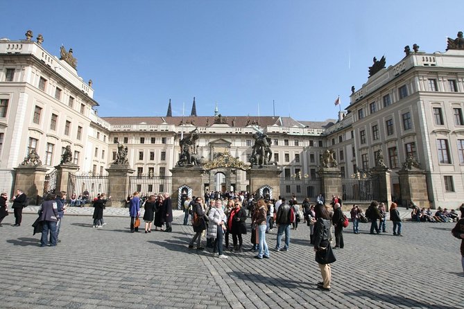 Prague City Sightseeing Tour - Mala Strana, Strahov Monastery, and the Castle District
