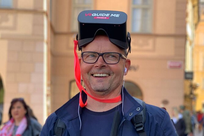 Prague City Tour with Virtual Reality - Seeing Prague in two time periods