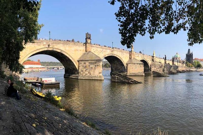 Prague: Classic City Bike Tour (small groups) - The Dancing House and river views