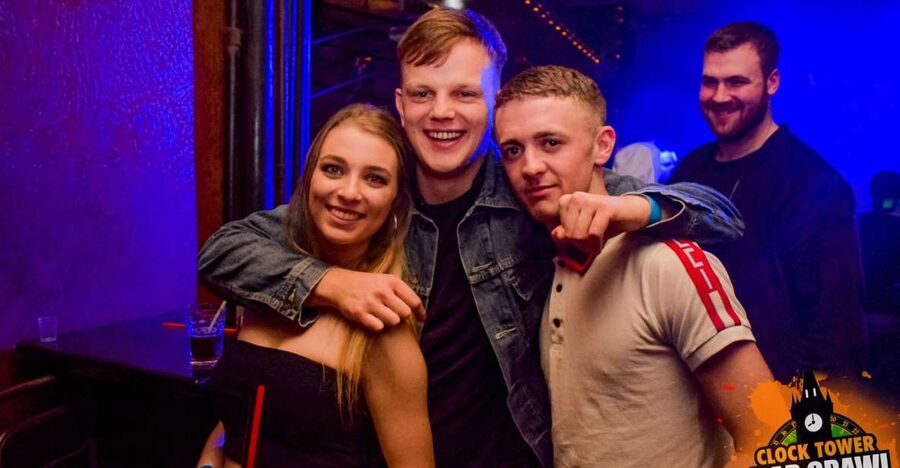 Prague: Clock Tower Bar Crawl with Drinks and Shots - The nightclub finish