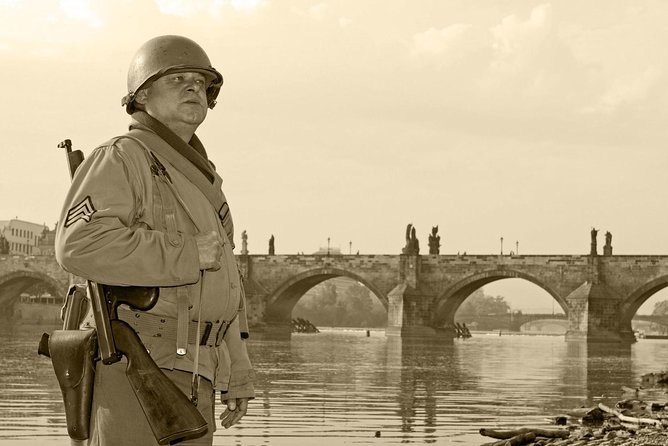 Prague Communism and World War II Walking Tour - New Town and the road to Nazi occupation