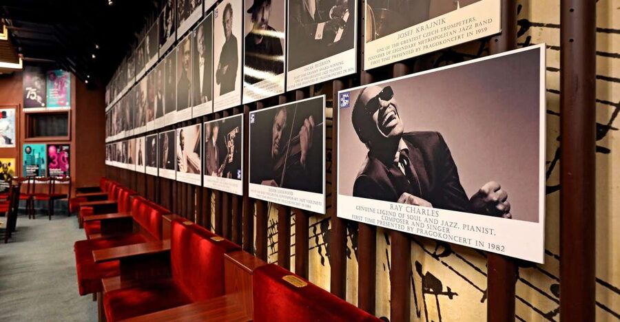 Prague: Concert at Reduta Jazz Club - The Saxophone Bar and the welcome drink