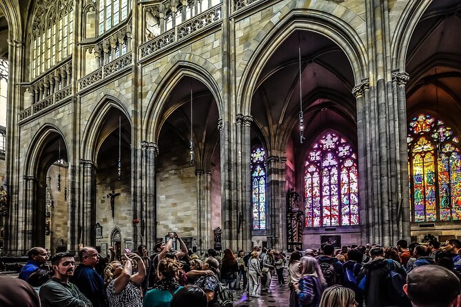 Prague DeLuxe Tour: Views, Hidden Gems, Tastings & River Cruise - Charles Bridge Museum and the river cruise