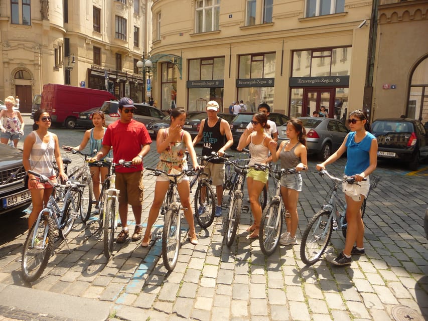 Prague E-Bike City Ride tour : 2hrs - Crossing the Vltava toward Charles Bridge