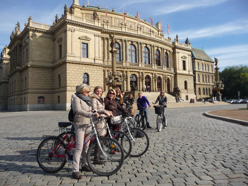 Prague E-Bike City Ride tour : 2hrs - Starting at Kralodvorska 5 in Prague 1