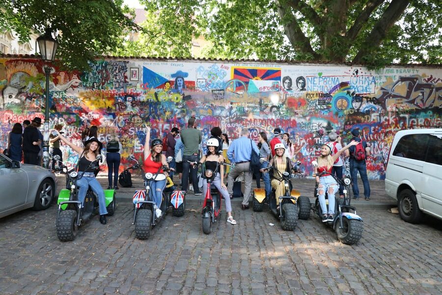 Prague: Electric Trike Viewpoints Tour - Rudolfinum and Old Town Square
