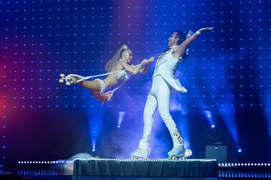 Prague: Evening Czech Cabaret Show at the Hybernia Theater - From old Hollywood to circus tent