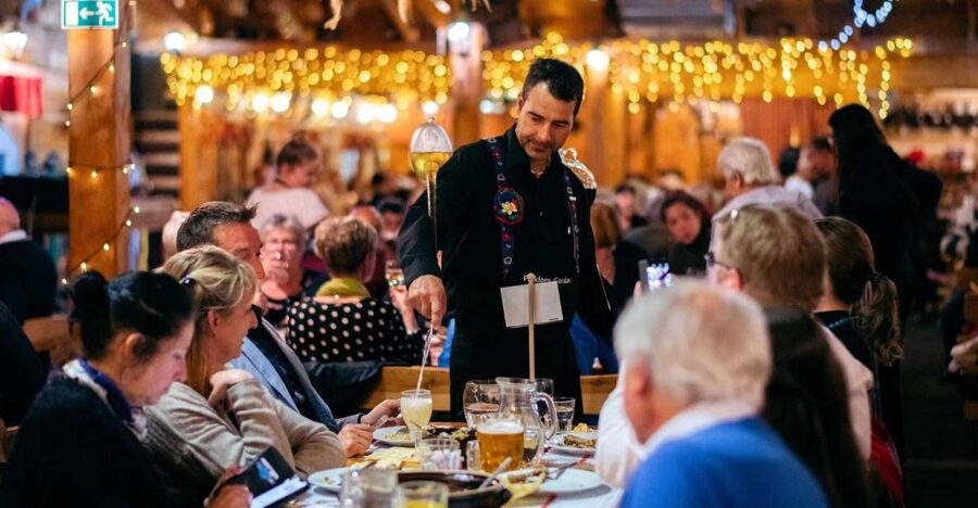 Prague: Evening Folklore Garden Party with Traditional Menu - Starting with medovina and a Czech meal