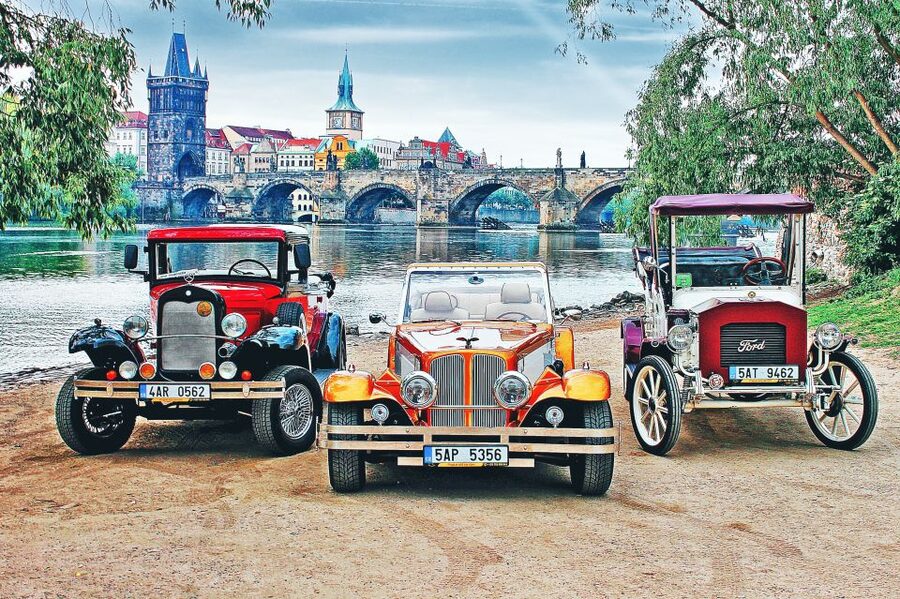 Prague: Fairytale Karlstejn Castle in Retro-Style Car - Why Karlštejn Castle is worth leaving Prague for