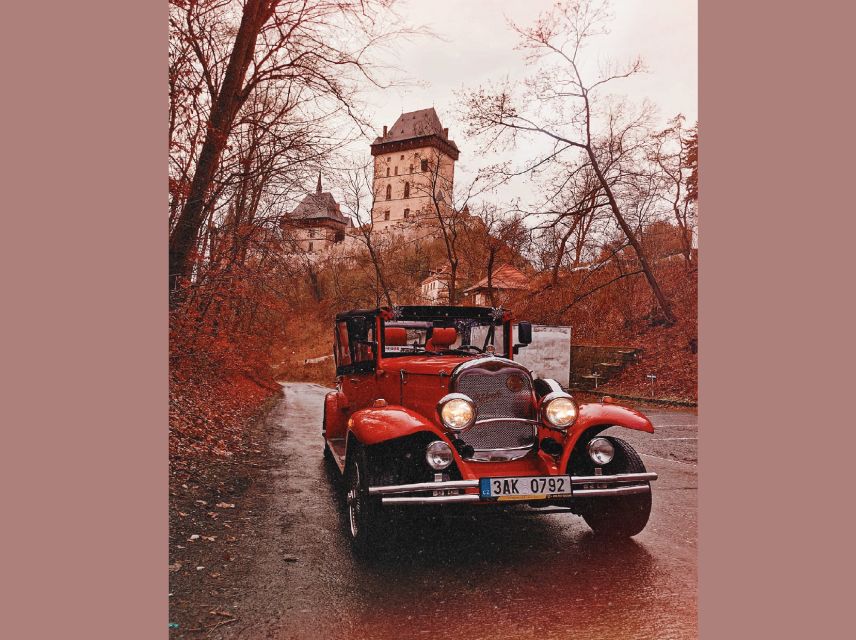 Prague: Fairytale Karlstejn Castle in Retro-Style Car - Walking the castle walls and courtyards
