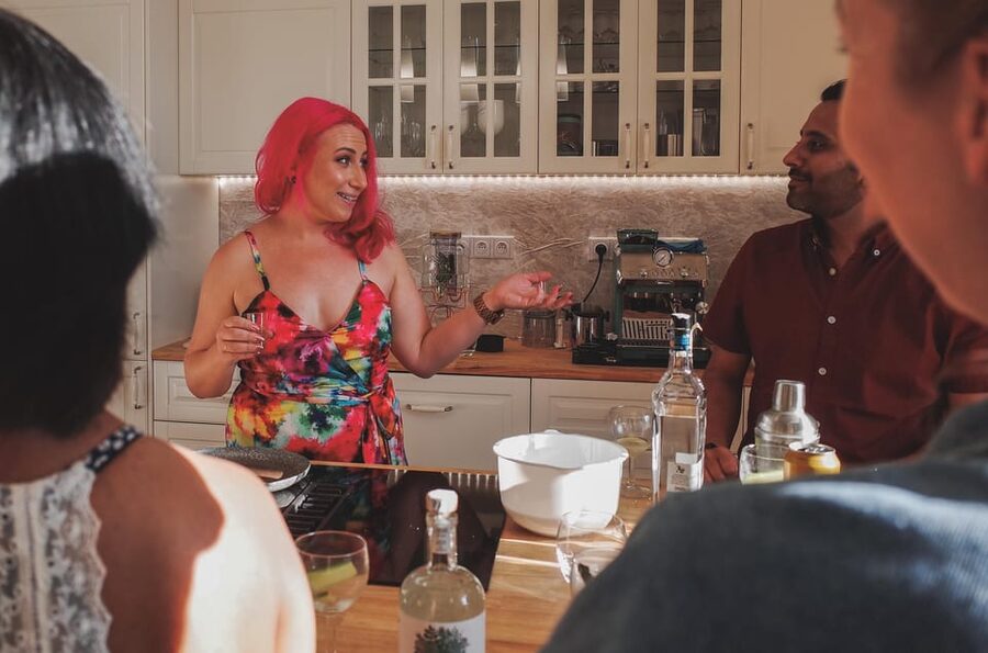 Prague: Farmers Market and Brunch Class with Celebrity Chef - Should you book the market and brunch class?