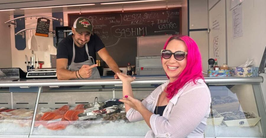 Prague: Farmers Market and Brunch Class with Celebrity Chef - The short walk to Mariko’s home