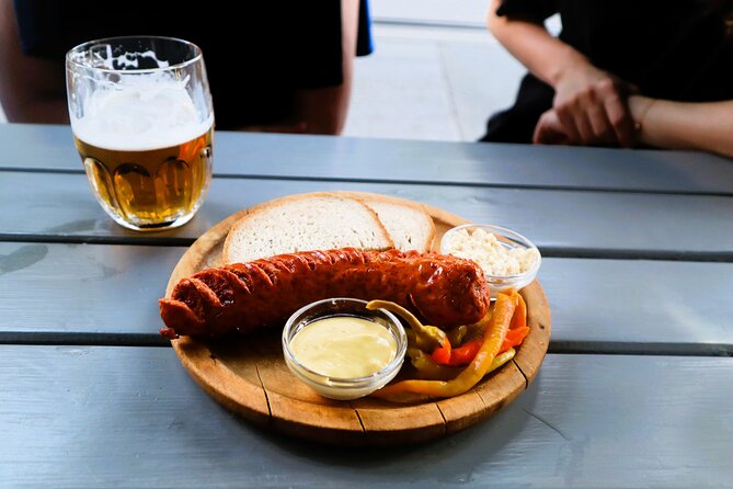 Prague Food tasting tour of Hidden Gems for Small Groups - How much food do you receive?