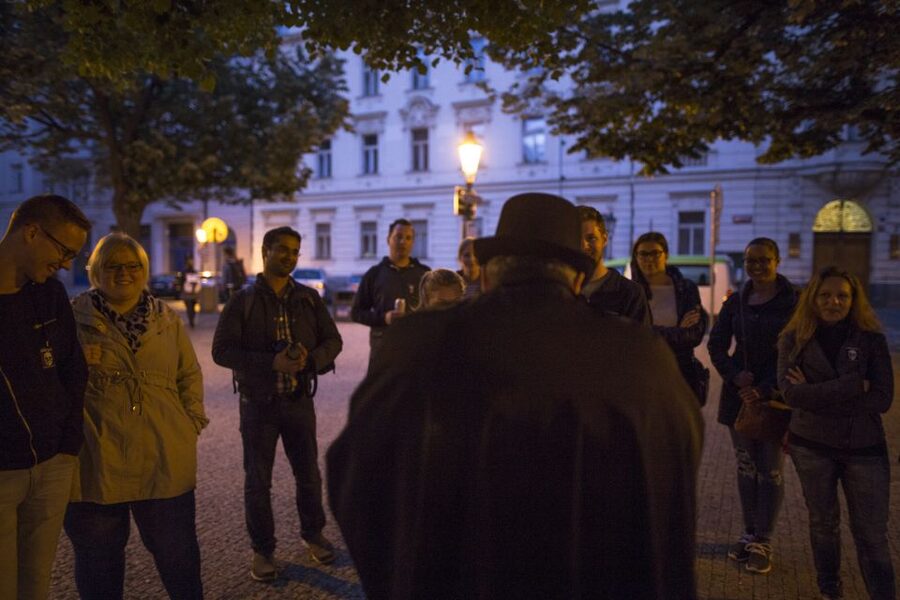 Prague: Ghosts and Legends of the Old Town Evening Tour - Spanish Synagogue and the city’s layered past