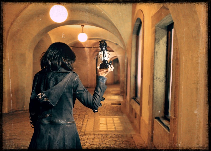 Prague: Ghosts, Legends, Medieval Underground & Dungeon Tour - Old Town Square and the first ghosts
