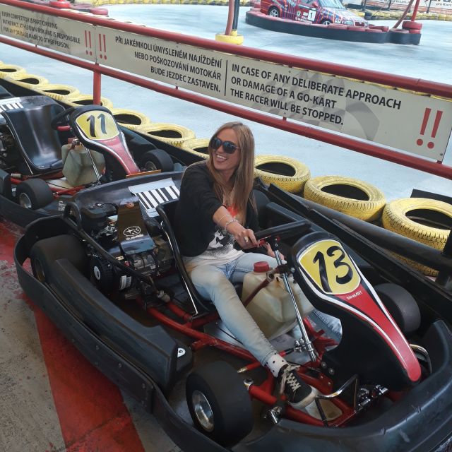 Prague: Go-Kart Racing Experience - Signing in, gearing up, and learning the rules