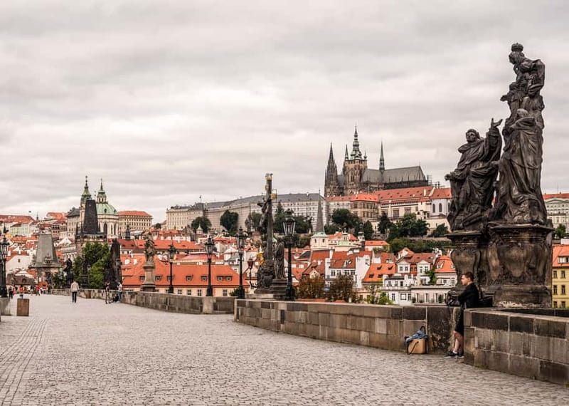 Prague Grand 2,5 hour + 2 hour exterior walking tour - Finishing in Old Town with churches and legends