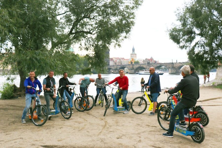 Prague: Grand Segway and eScooter Live Guided City Tour - Practical advice before you go