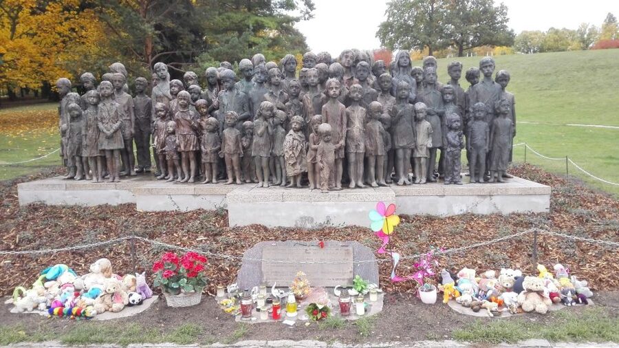 Prague: Guided Operation Anthropoid Tour with Lidice - Why Operation Anthropoid matters in Prague