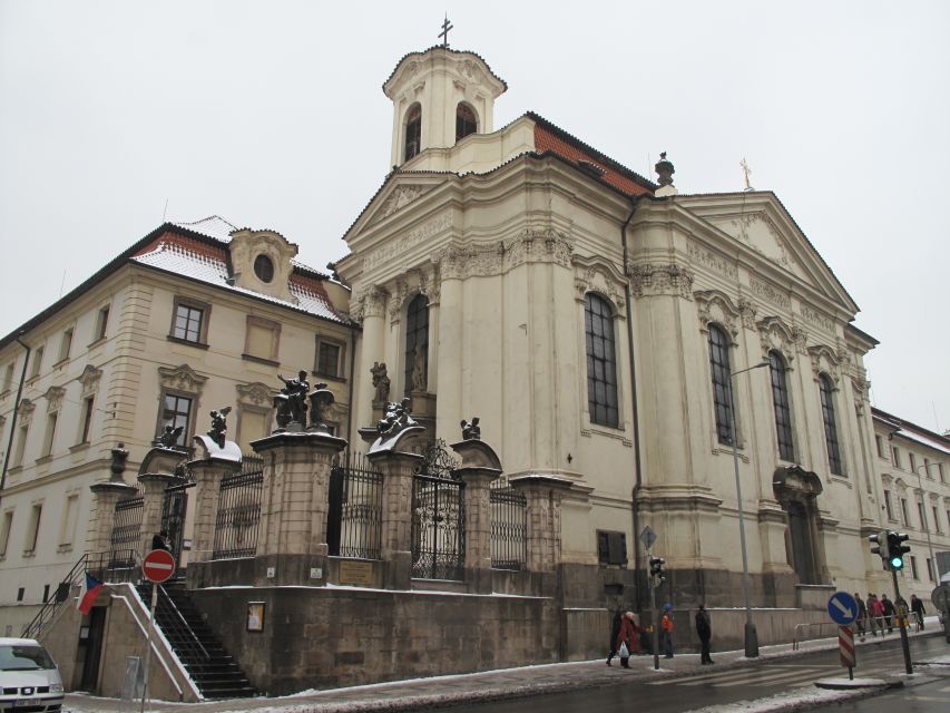 Prague: Guided Operation Anthropoid Tour with Lidice - Lidice, where a village was erased
