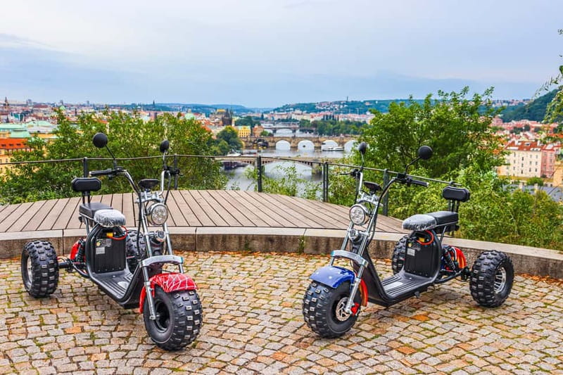 Prague: Guided Sightseeing Tour by Electric Trike - Key points at a glance