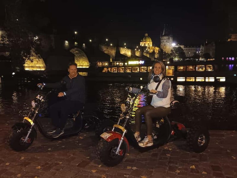 Prague: Guided Sightseeing Tour by Electric Trike - Prague Castle from outside