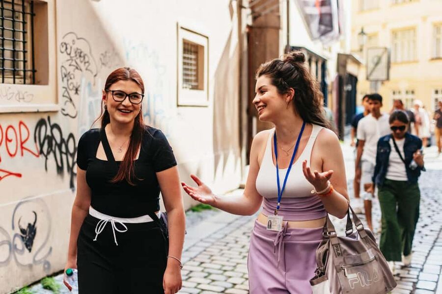Prague: Guided Street Food Walking Tour - Traditional food with room for surprises