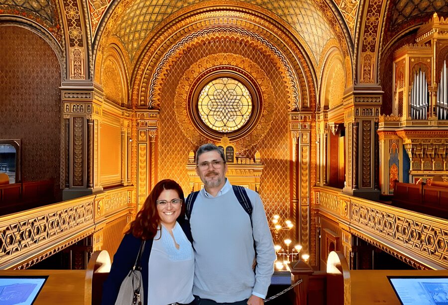 Prague: Guided Tour inside the Jewish Cemetery & Synagogues - Why Josefov deserves more than a quick walk-by