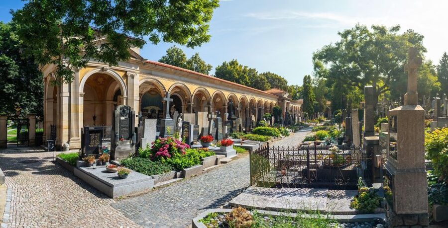 Prague: Guided tour to the historic fortress of Vyšehrad - Inside St. Peter and St. Paul Basilica