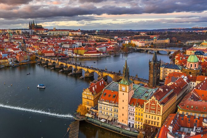 Prague Guided Walking Tour and Cruise with Authentic Czech Lunch - Prague Castle and the uphill tram ride