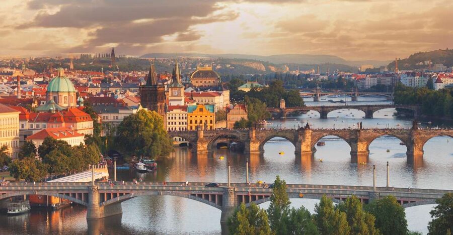 Prague Half Day Private Guided Tour by Car or Foot - Key points at a glance