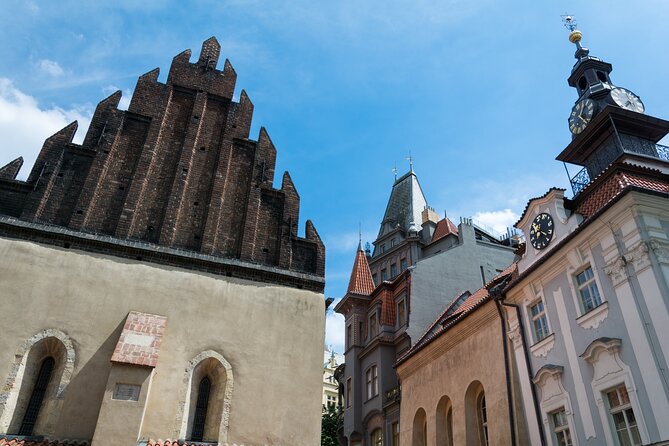 Prague Highlights in Half a Day - Charles Bridge and the two Saint Nicholas churches
