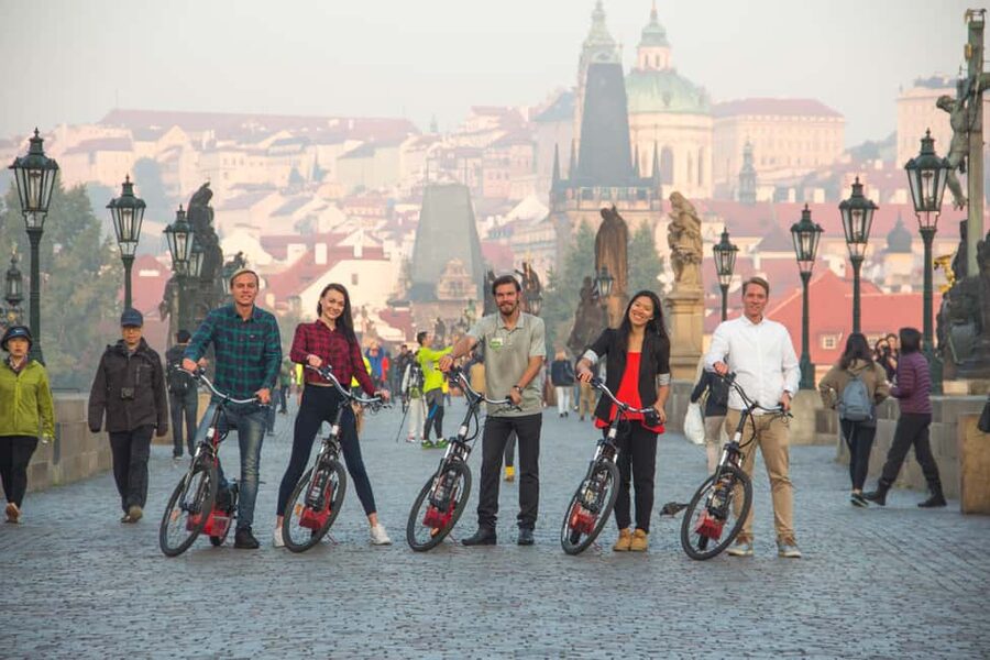 Prague Highlights: Segway & E-Scooter Tour with Taxi Pick-Up - Key points at a glance